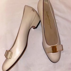 Salvatore Ferragamo "Lillaz” leather pump.